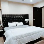 Priyaparadiseinn